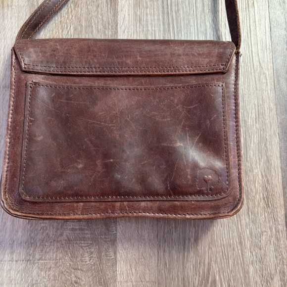 Fashion Able Leather Crossbody Purse Fold Over - Picture 5 of 14
